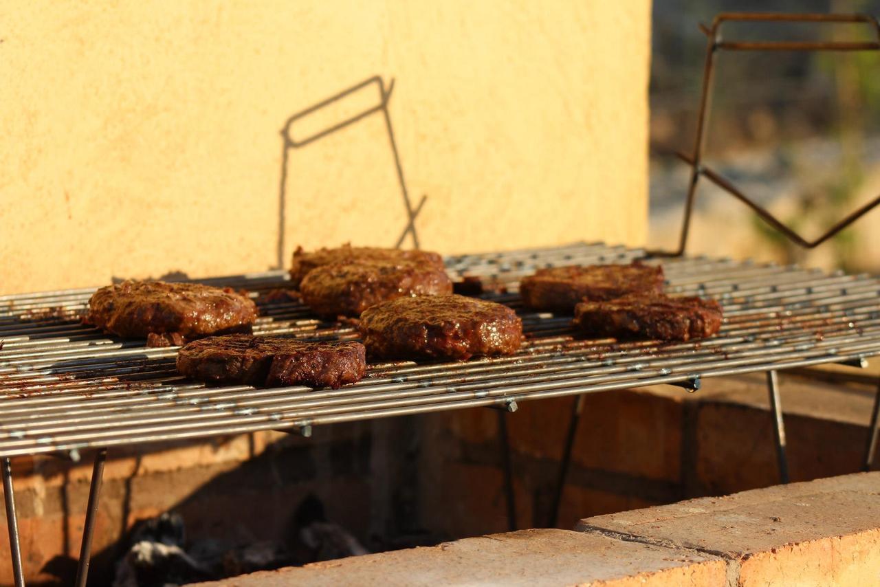 Kom El Dikka Agri Lodge ‘Izbat an Nāmūs Exteriör bild